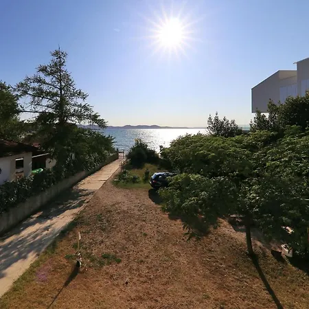 Comfortable In With Sea View 60 M² Apartment *